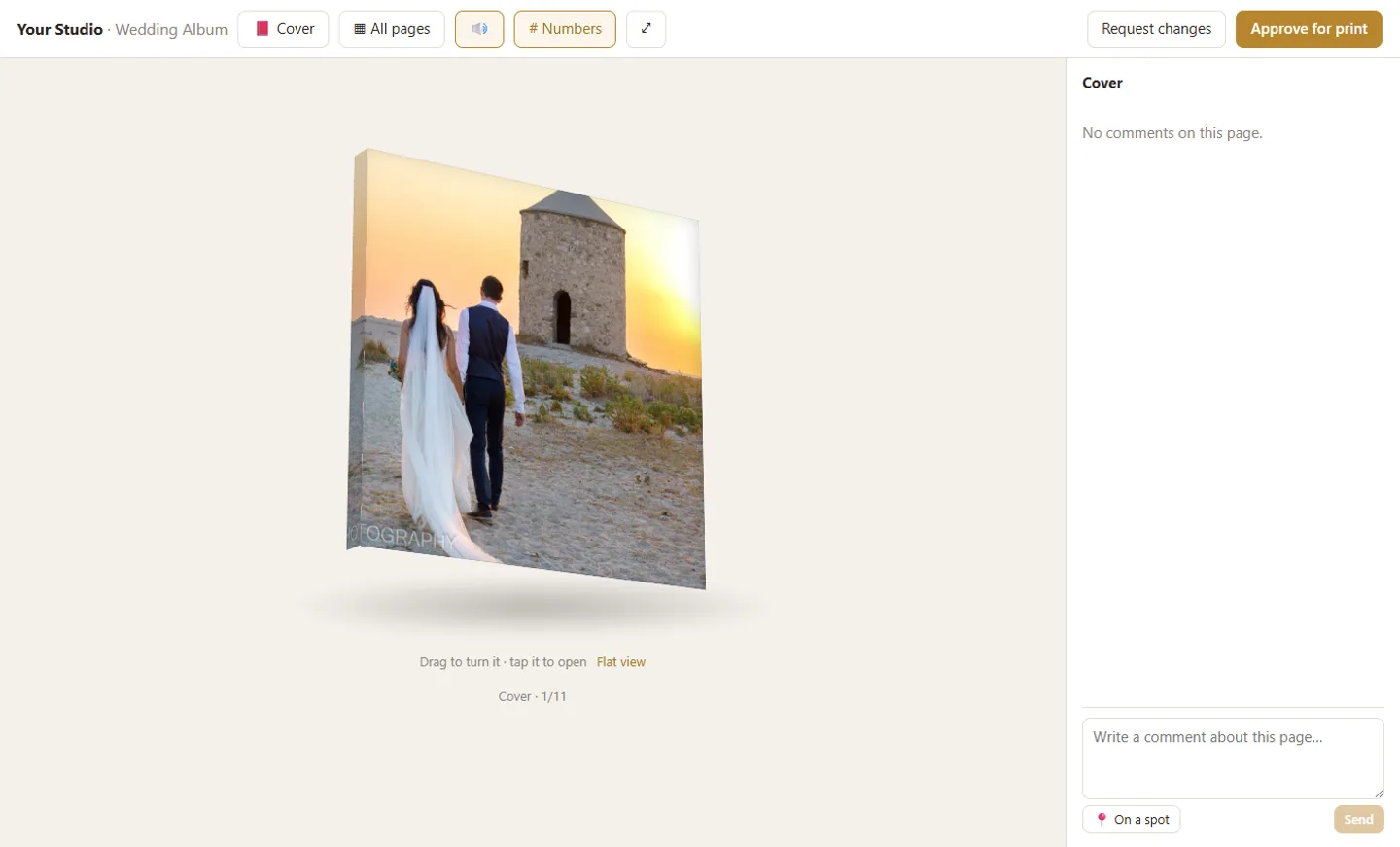 Aprobación de álbumes online: el álbum de boda como libro 3D cerrado con su portada real